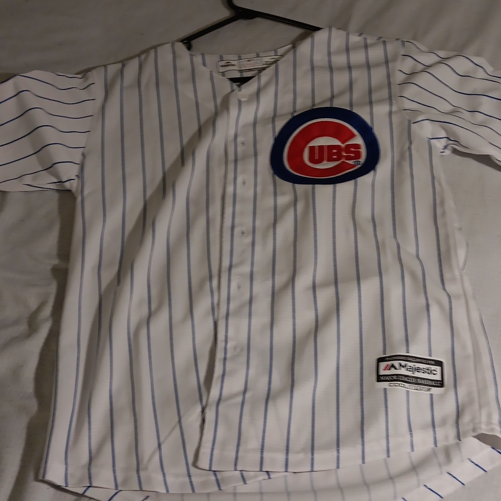 Cubs jersey shirt